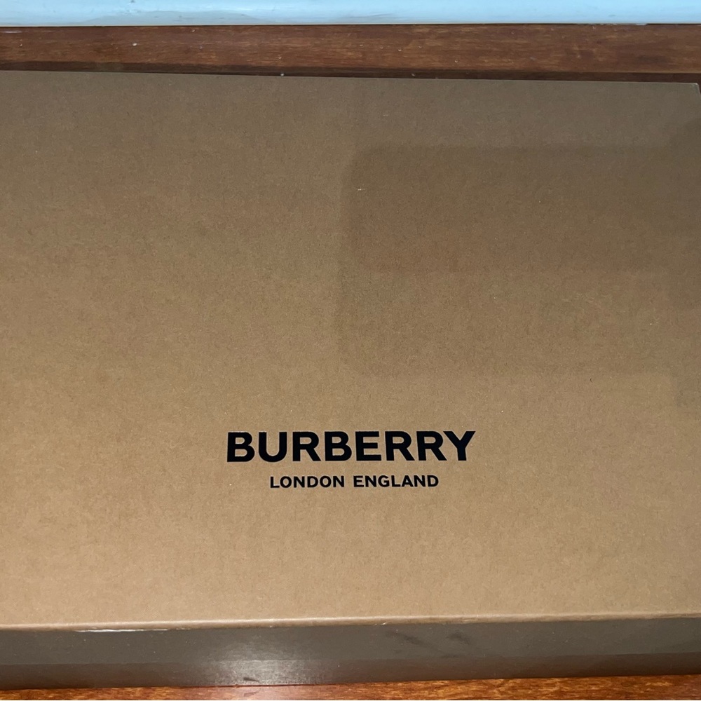 Burberry Arthur Sneakers